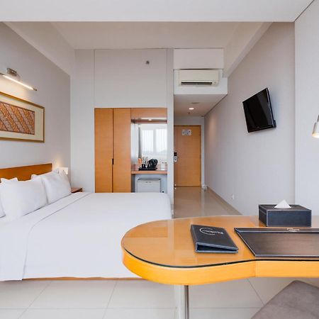 The Capital Hotel Σουραμπάγια Εξωτερικό φωτογραφία